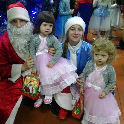  Ніколь і Мілана Огієвич