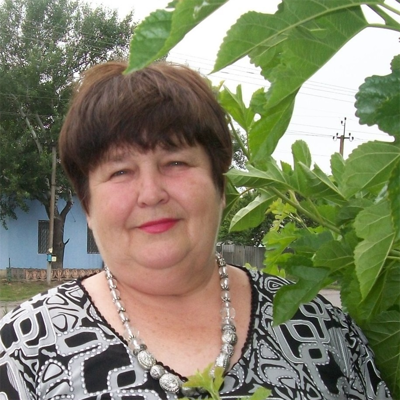 Тетяна Конюшенко, голова літературного об’єднання імені Фросини Карпенко «Ріднокрай»