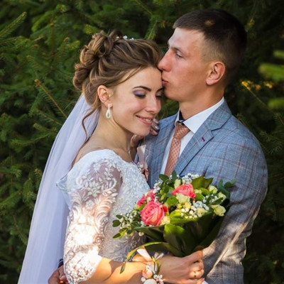 Марина та Сергій Ющик