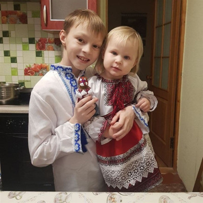 Веселова Олівія та Данило