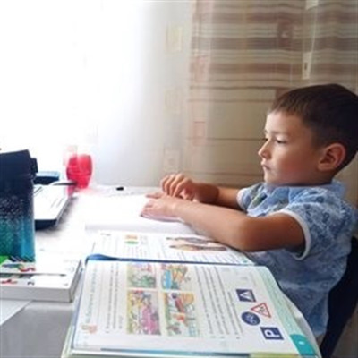 Роман Єдник 