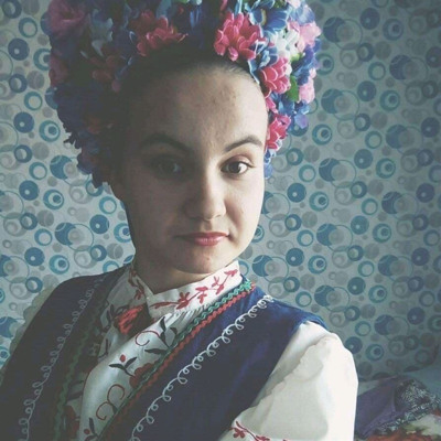 Алла Крутій 