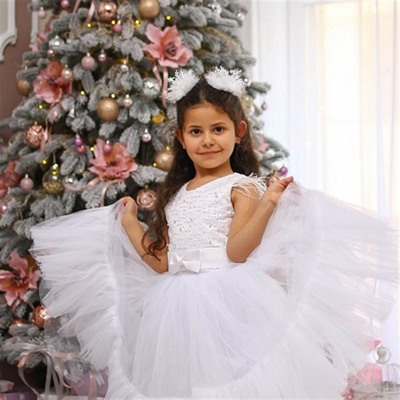 "Зимова красуня Снігуронька"