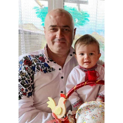 Галицький Олександр, 52 р. з онуком Сашею, 11 міс. Білопілля