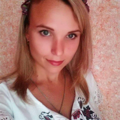  Юлія Тихомирова