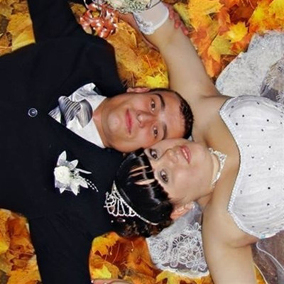 Алла и Олег Ангеловы