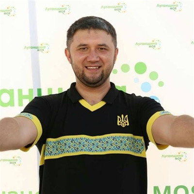 Роман Власенко