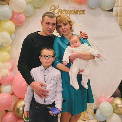 Володимир та Юлія Ткачуки