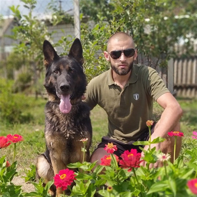 Юрій Ільєнко та його пес Аргон