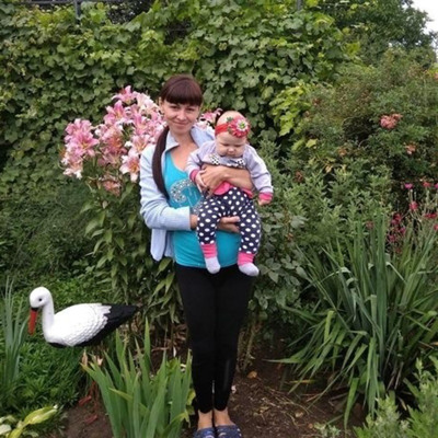 Ольга Дячук, 29 років