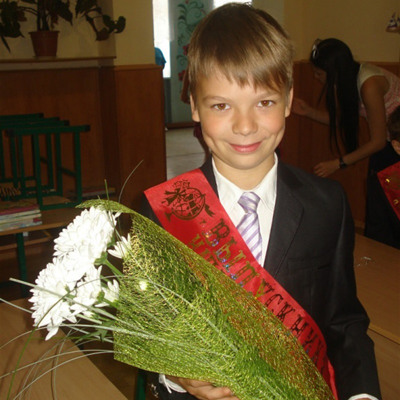 Деніс Володько 