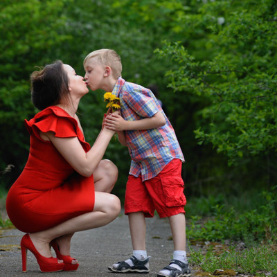 Володимир Кушковий з мамою Тамарою