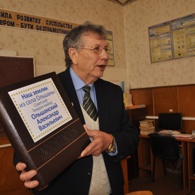 Микола Лисицький, 70 років, Троїцьке 