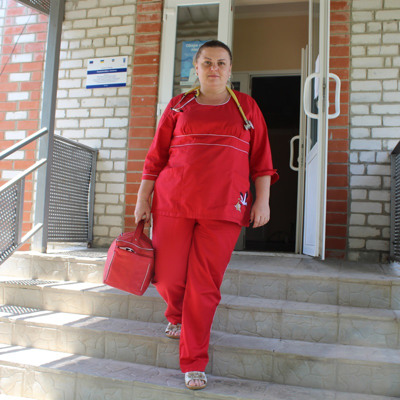 Анна Овчаренко, 32 роки, село Воєводське