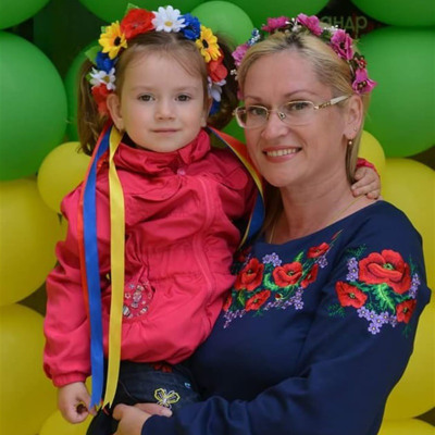 Оксана Кубінська з донечкою Катрусею