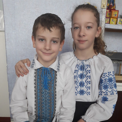 КРАСОВСЬКІ Денис і Анна