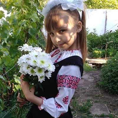 МОРОЗОВА Ксенія