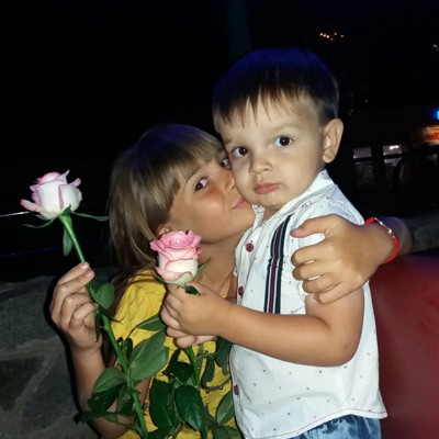 Анна та Назар Назаренки
