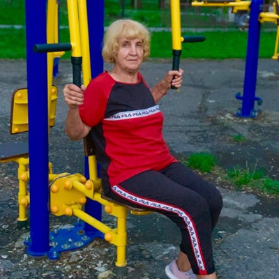 Лариса Бабукова