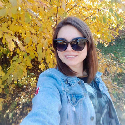 Наталія Жолобок