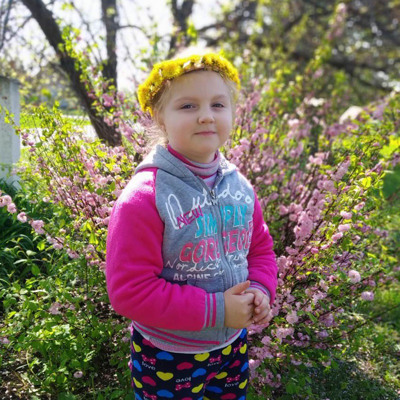 Настя Шмельова