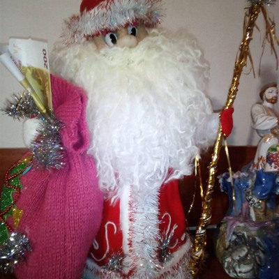 Дід Мороз з чарівним мішком