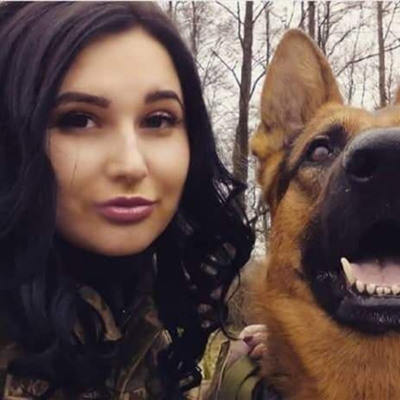 Крістіна Бринзей та німецька вівчарка Бер
