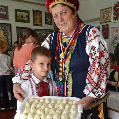 Наталія Костюк, 66 років, з внуком Денисом Ковшуном