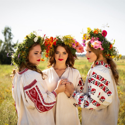 Брик Анна, Аліна та Ірина Бабич
