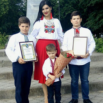 Ірина Антонюк із синами