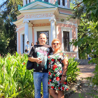 Віталій та Олена Омельчики (м. Умань)