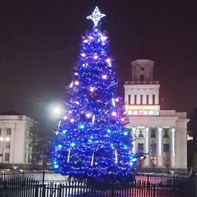 Ялинка у Новій Каховці 