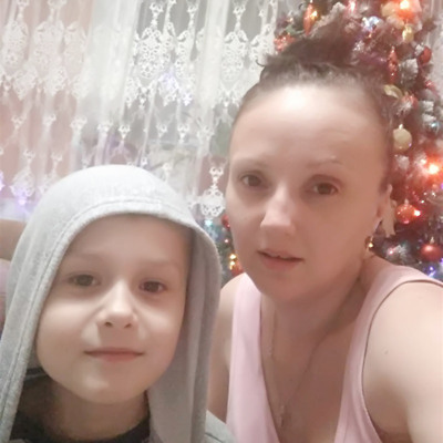 Світлана Курінна з сином Іллею, м. Переяслав