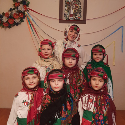 Вокальний ансамбль молодших класів Підмихайлівської  ДШМ