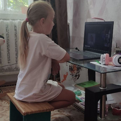 Аня Ленець, 7 років 