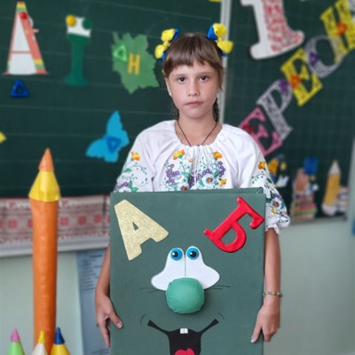 Поліна Литвин, 9 років