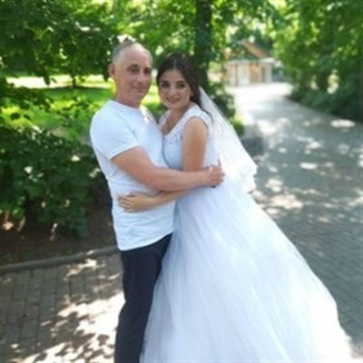 Тато Юра та донька Катюша