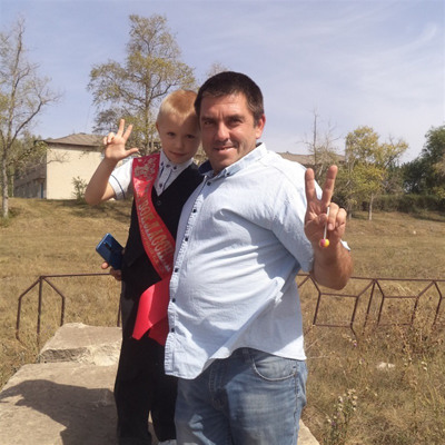 Павло Тараповський з сином Нікітою