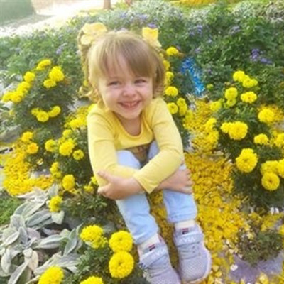 Євочка Оверчук, 3 роки