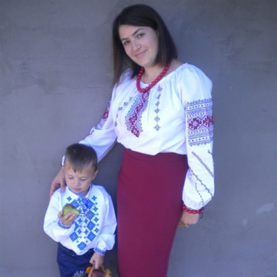 Оксана і Матвійчик Ковпаки