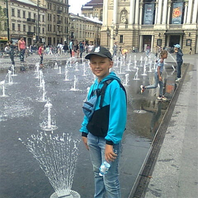 Олег Мельник