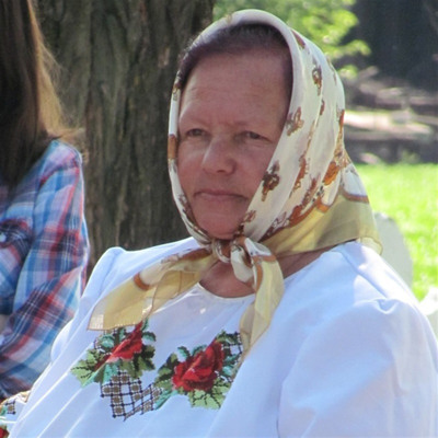 ЛОЦМАН Надія