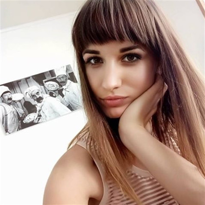 Анастасія Сичова