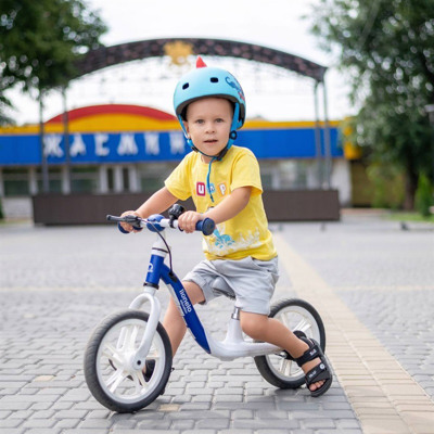 Лев Духовенко,  4 роки, м. Павлоград