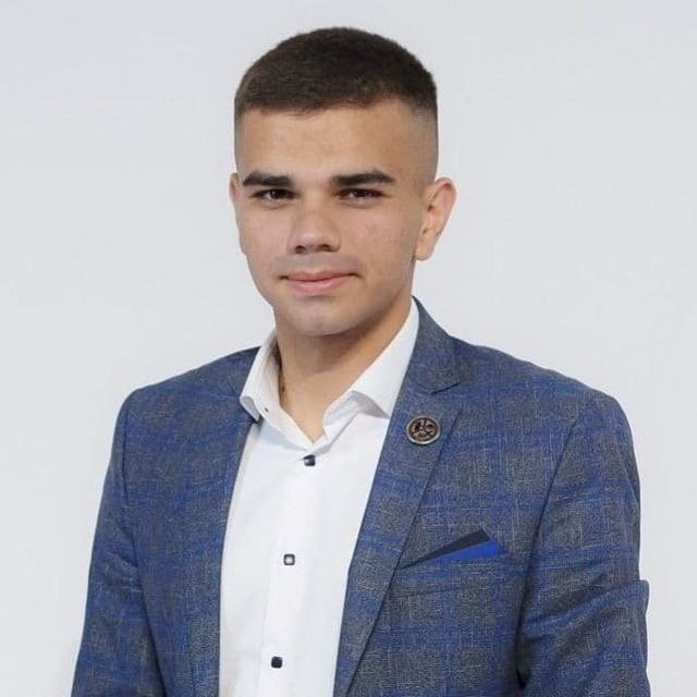 Вітаємо Євгенія Нотевського з Днем народження!