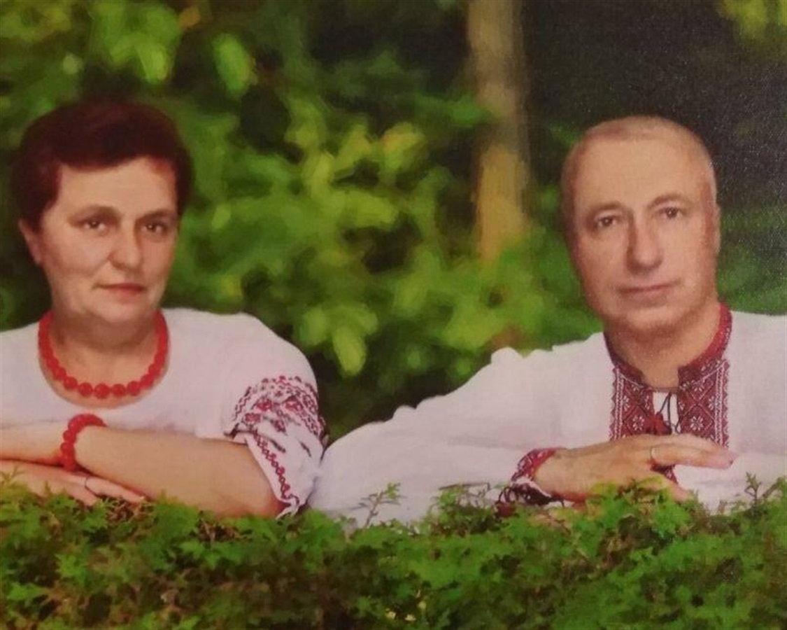Хміль Олександра Степановича та Віру Дмитрівну із сапфіровим весіллям