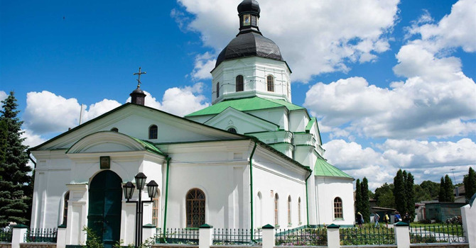Як добре ви знаєте відомі (і не дуже) пам'ятки України?