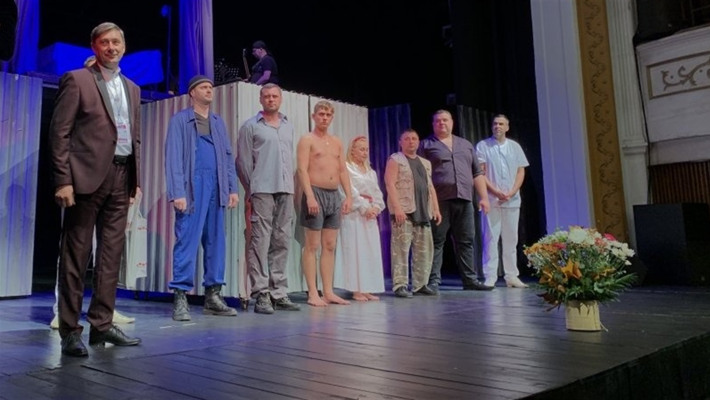 Ми знаємо, яку виставу херсонського театру вам варто відвідати в серпні