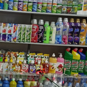 Лариса Міллер - продавчиня побутової хімії