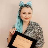 Майстер та викладач курсів манікюру Любов Бурдейна